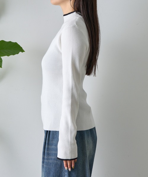 COLONY 2139（コロニートゥーワンスリーナイン）の「PBT配色ラインハイネックプルオーバー（ニット/セーター・レディース・ブラック/グレー系その他/オフホワイト/グレー・FREE）」の22枚目の写真