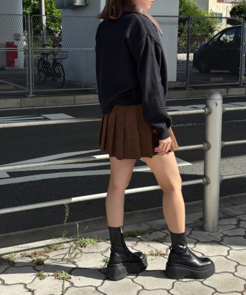 CELENA BEATS(セレナビーツ)の「フェイクレザーカラー&ダブルジップ ニット ジャケット(カーディガン/ボレロ・レディース・ブラウン/ホワイト/ブラック・FREE)」の16枚目の写真