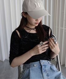 YENNA（イェンナ）の「クラッシュベロア肩あきTシャツ（Tシャツ/カットソー）」