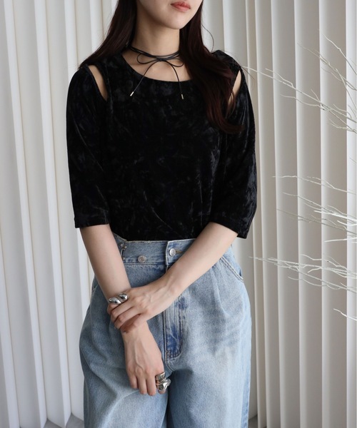 YENNA（イェンナ）の「クラッシュベロア肩あきTシャツ（Tシャツ/カットソー・レディース・ブラウン/ブラック系その他/ブラック/ブラウン系その他・FREE）」の14枚目の写真