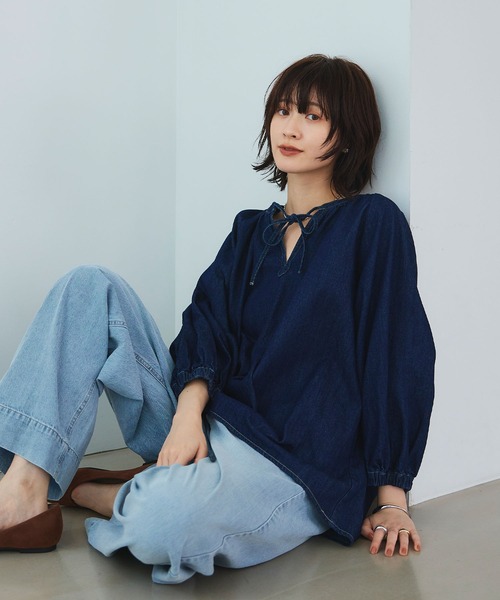 CROSS FUNCTION（クロスファンクション）の「《撥水》FRESH DENIM デニムカフタンボリュームスリーブブラウス【CROSS FUNCTION/クロスファンクション】（シャツ/ブラウス・レディース・ネイビー/サックスブルー・LL/L/M）」の19枚目の写真