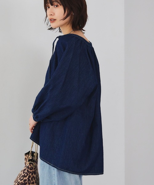 CROSS FUNCTION（クロスファンクション）の「《撥水》FRESH DENIM デニムカフタンボリュームスリーブブラウス【CROSS FUNCTION/クロスファンクション】（シャツ/ブラウス・レディース・ネイビー/サックスブルー・LL/L/M）」の15枚目の写真