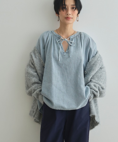 CROSS FUNCTION（クロスファンクション）の「《撥水》FRESH DENIM デニムカフタンボリュームスリーブブラウス【CROSS FUNCTION/クロスファンクション】（シャツ/ブラウス・レディース・ネイビー/サックスブルー・LL/L/M）」の8枚目の写真