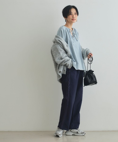 CROSS FUNCTION（クロスファンクション）の「《撥水》FRESH DENIM デニムカフタンボリュームスリーブブラウス【CROSS FUNCTION/クロスファンクション】（シャツ/ブラウス・レディース・ネイビー/サックスブルー・LL/L/M）」の7枚目の写真