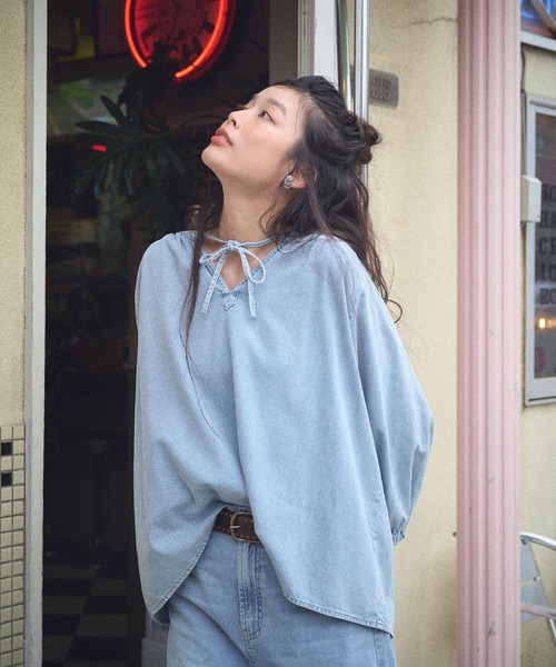CROSS FUNCTION（クロスファンクション）の「《撥水》FRESH DENIM デニムカフタンボリュームスリーブブラウス【CROSS FUNCTION/クロスファンクション】（シャツ/ブラウス・レディース・ネイビー/サックスブルー・LL/L/M）」の12枚目の写真