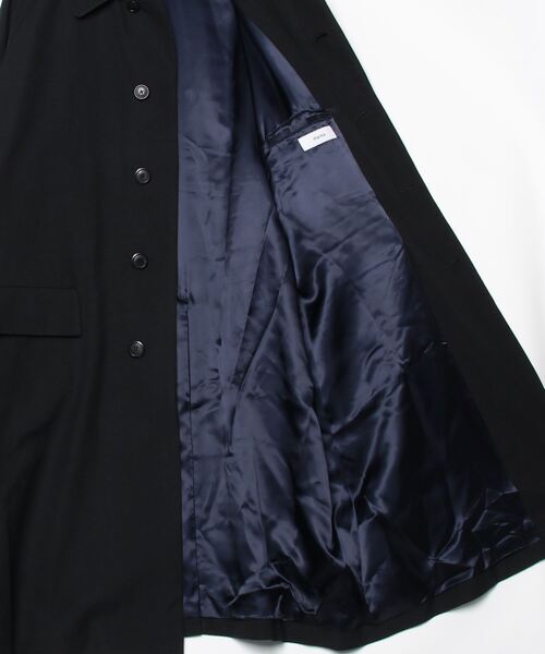marka（マーカ）の「marka / マーカ：RAGLAN SLEEVE COAT -TUMBLED WOOL SERGE-：M25C12CO01C[COR]（ステンカラーコート・メンズ・ブラック系その他・2(M)）」の3枚目の写真