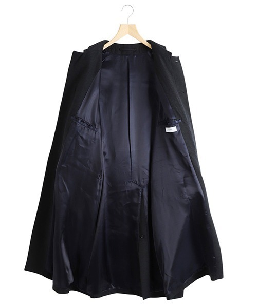 marka（マーカ）の「marka / マーカ：RAGLAN SLEEVE COAT -TUMBLED WOOL SERGE-：M25C12CO01C[COR]（ステンカラーコート・メンズ・ブラック系その他・2(M)）」の9枚目の写真
