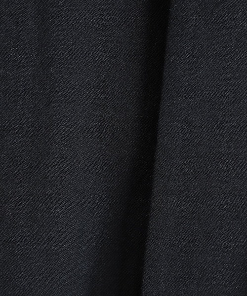 marka（マーカ）の「marka / マーカ：RAGLAN SLEEVE COAT -TUMBLED WOOL SERGE-：M25C12CO01C[COR]（ステンカラーコート・メンズ・ブラック系その他・2(M)）」の11枚目の写真