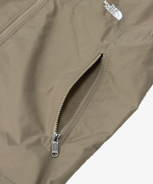 THE NORTH FACE(ザノースフェイス)の「THE NORTH FACE / ザ ノースフェイス COMPACT JACKET NP72530(ナイロンジャケット・メンズ・カーキ/ブラック・SMALL/MEDIUM/LARGE)」の6枚目の写真
