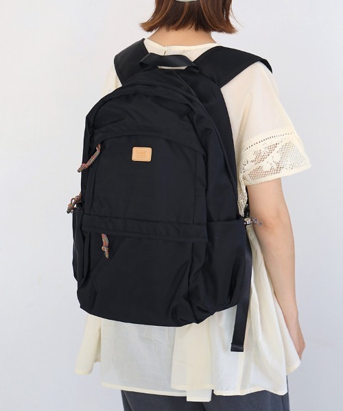 Bleu Bleuet(ブルーブルーエ)の「整理収納アドバイザー監修10ポケリュック(バックパック/リュック・レディース・ベージュ/ピンク/ブラウン/ブラック・FREE)」の12枚目の写真