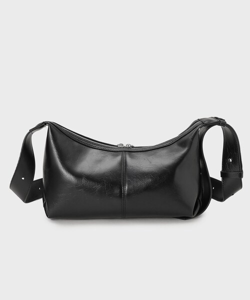 tk.TAKEO KIKUCHI(ティーケータケオキクチ)の「ラウンデッドバッグ(ショルダーバッグ・メンズ・ブラウン系その他2/ブラック・00)」の8枚目の写真