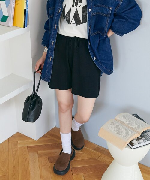 DISCOAT(ディスコート)の「ニットショートパンツ(その他パンツ・レディース・ブラック/グレー・FREE)」の4枚目の写真