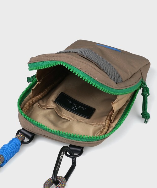 Paul Smith（ポールスミス）の「PSカラーコード フォンポシェット【553435 B130S】（ショルダーバッグ・メンズ・ベージュ/ダークグリーン/ブラック・FREE）」の11枚目の写真