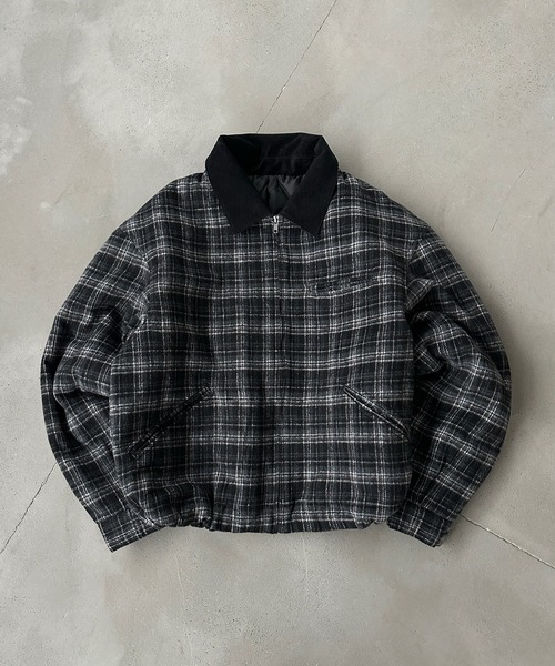 kutir（クティール）の「VINTAGELIKE DRAWSTRING SHORT BLOUSON／ヴィンテージライクドローコードショートブルゾン（ブルゾン・メンズ・キャメル/ボルドー/グレー/ネイビー/ブラウン/ブラック/ブラック系1/ブラック系/カーキ・SMALL/MEDIUM/LARGE/X-LARGE）」の4枚目の写真