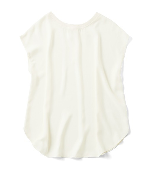 IEDIT(イディット)の「IEDIT キレイ見えしてお役立ち 2ーWAYジョーゼットTトップス(Tシャツ/カットソー・レディース・ブラック/オフホワイト/ブルー・M/LL/S/L/3L/4L)」の13枚目の写真