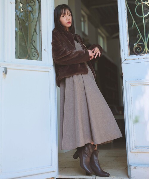 Feroux(フェルゥ)の「フェイクファー ジャケット(ムートンコート・レディース・ピンク系/ダークブラウン系/アイボリー系・F)」の11枚目の写真