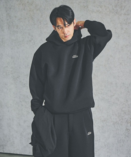 BAYFLOW（ベイフロー）の「【ストレッチ・軽量】ビッグクッションフーディー[セットアップ可]（パーカー・メンズ・ブラウン/グレー/ブラック・MEDIUM/LARGE）」の7枚目の写真