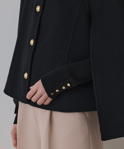 GRACE CONTINENTAL（グレースコンチネンタル）の「リバーケープジャケット（その他アウター・レディース・ブラック/ベージュ・36）」の18枚目の写真