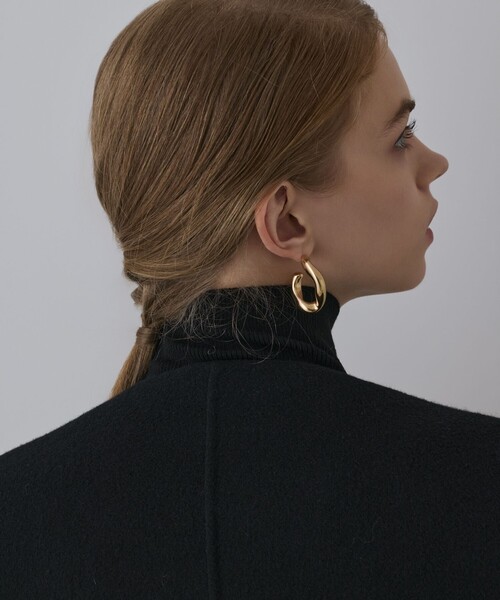 GRACE CONTINENTAL（グレースコンチネンタル）の「リバーケープジャケット（その他アウター・レディース・ブラック/ベージュ・36）」の19枚目の写真