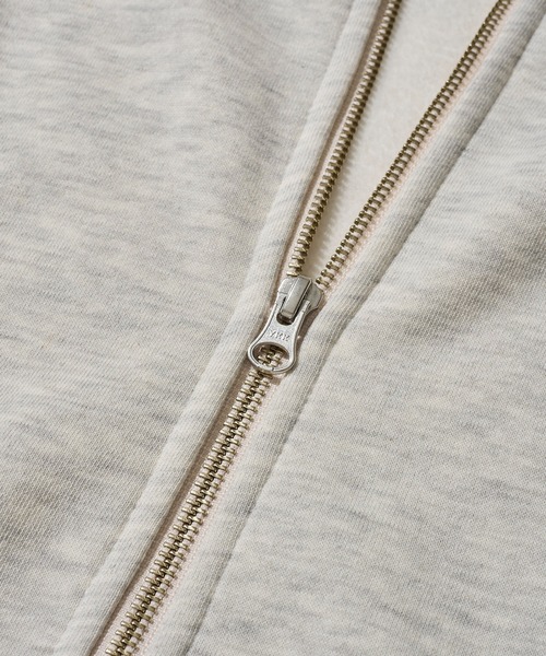 UNIVERSAL OVERALL(ユニバーサルオーバーオール)の「【UNIVERSAL OVERALL】T/C SWEAT ZIP HOODIE / 裏起毛スウェットジップアップパーカー(パーカー・メンズ・オートミール/ネイビー/オレンジ/グレー/ブラック/ホワイト・MEDIUM/LARGE/X-LARGE)」の19枚目の写真