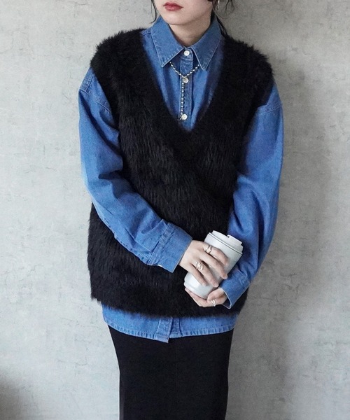 SELECT LEVERY(セレクトリベリー)の「デニムオーバーシャツ(シャツ/ブラウス・レディース・ブルー/ネイビー・MEDIUM/LARGE)」の2枚目の写真