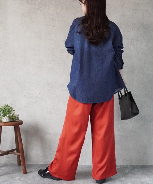 SELECT LEVERY(セレクトリベリー)の「デニムオーバーシャツ(シャツ/ブラウス・レディース・ブルー/ネイビー・MEDIUM/LARGE)」の14枚目の写真