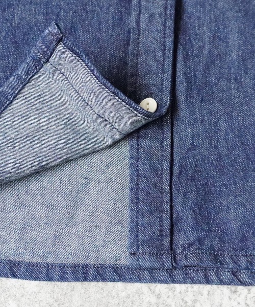 SELECT LEVERY(セレクトリベリー)の「デニムオーバーシャツ(シャツ/ブラウス・レディース・ブルー/ネイビー・MEDIUM/LARGE)」の17枚目の写真