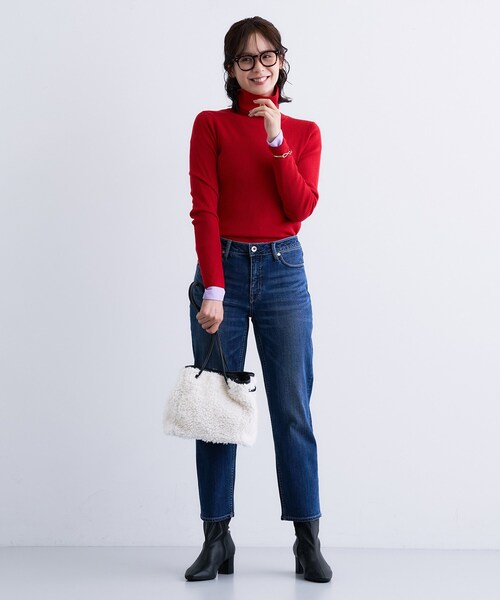 INDIVI（インディヴィ）の「【洗える／毛玉になりにくい】エクストラファインウール リブタートルニット（ニット/セーター・レディース・チャコール/ブラック/レッド系1/サックスブルー/オフホワイト/ベージュ系その他5・05/13/15 /34/38/19）」の17枚目の写真