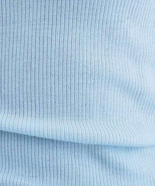 INDIVI（インディヴィ）の「【洗える／毛玉になりにくい】エクストラファインウール リブタートルニット（ニット/セーター・レディース・チャコール/ブラック/レッド系1/サックスブルー/オフホワイト/ベージュ系その他5・05/13/15 /34/38/19）」の22枚目の写真