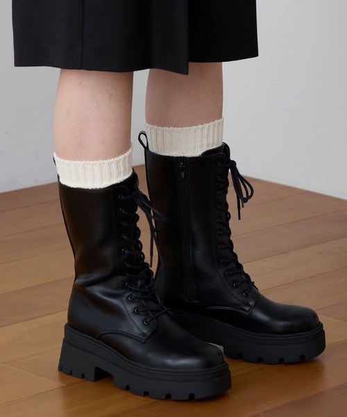 MONO-MART(モノマート)の「トラックソール レースアップ ミドル丈 ショートブーツ(ブーツ・レディース・ダークブラウン/ブラック・L/M/S)」の7枚目の写真