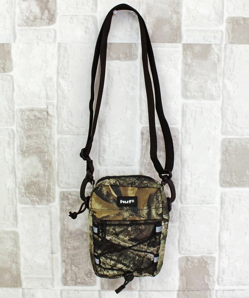 HUF（ハフ）の「EMBARCADERO ONE SHOULDER BAG（ショルダーバッグ