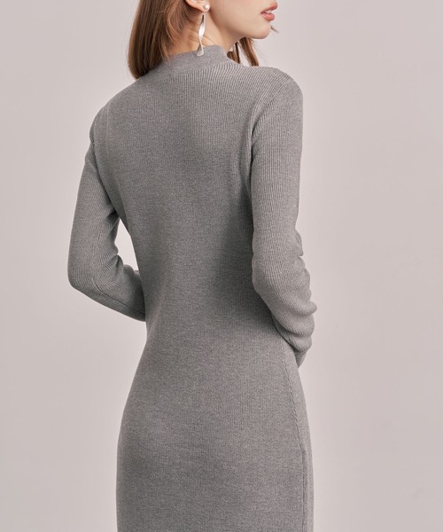 SAISON DE PAPILLON（セゾンドパピヨン）の「レディース チョーカーネックニットロングワンピース マキシ丈 きれいめ（ワンピース・レディース・ブラック/グレー/ベージュ・M/L）」の17枚目の写真