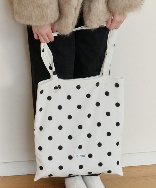 GIUNON（ジウノン）の「key hook dot tote / キーフックドットトートバッグ（トートバッグ・レディース・ブラック/ホワイト・FREE）」の18枚目の写真