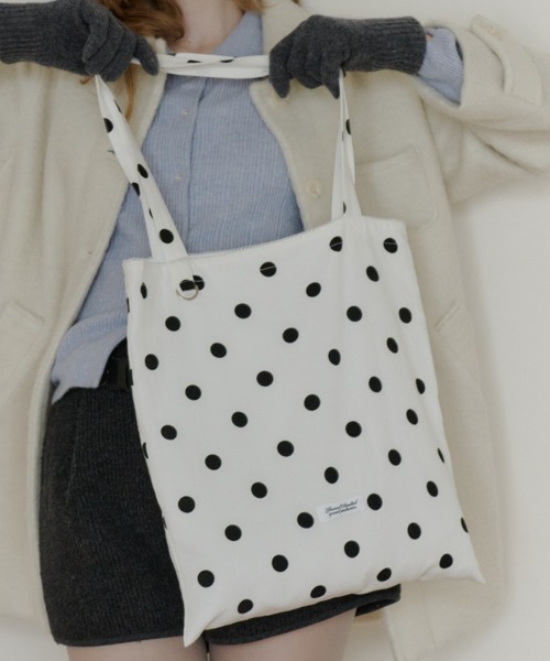 GIUNON（ジウノン）の「key hook dot tote / キーフックドットトートバッグ（トートバッグ・レディース・ブラック/ホワイト・FREE）」の10枚目の写真