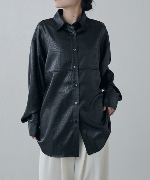 Lui's(ルイス)の「サテンレザーライクシャツ(シャツ/ブラウス・レディース・ライトグレー/ブラック・FREE)」の13枚目の写真