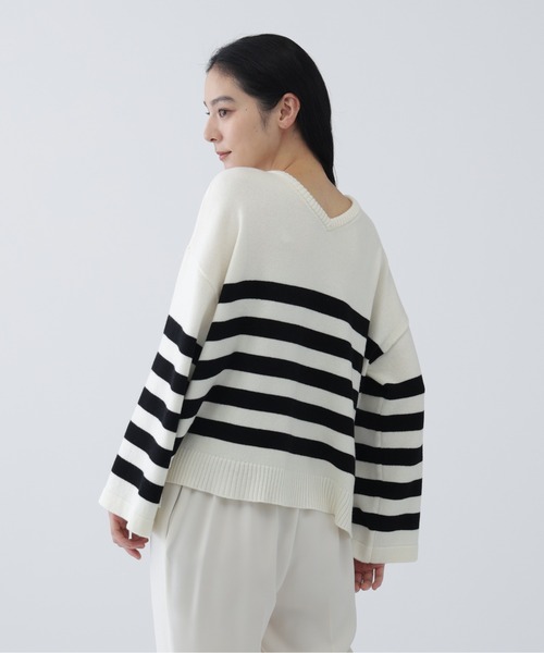 NAVYNAVY（ネイビーネイビー）の「【NAVYNAVY】【ユーティリティー】洗えるウール混前後2WAYボクシーニット（ニット/セーター・レディース・ブルー/グレー/ホワイト系その他/ブルー系その他・ﾌﾘ-）」の5枚目の写真