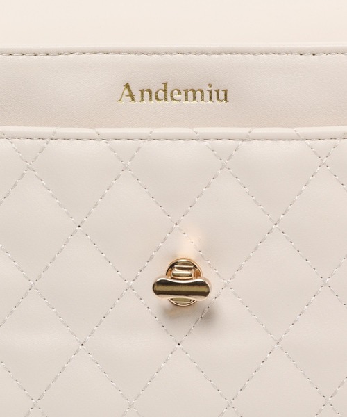 Andemiu（アンデミュウ）の「キルティングショルダー605845（ショルダーバッグ・レディース・ブラック/レッド/アイボリー・FREE）」の15枚目の写真