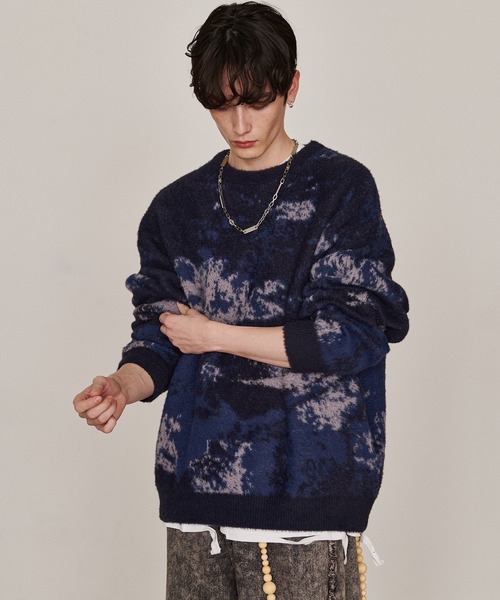 Revo.(レボ)の「フェザーヤーン モヘアタッチ アブストラクト ルーズニット プルオーバー(ニット/セーター・メンズ・ブラック×パープル/ダークネイビー/ブラック×レッド・M/L)」の8枚目の写真