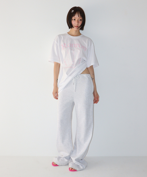 RONRON(ロンロン)の「PUPPY TAILS BASIC FIT T SHIRT WHITE PINK(Tシャツ/カットソー・レディース・その他・FREE)」の2枚目の写真