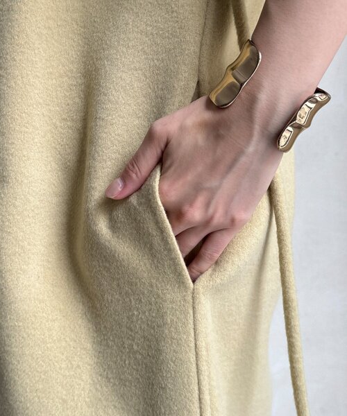 DouDou（ドゥドゥ）の「ビーバーロングコート（その他アウター・レディース・ベージュ/ネイビー/イエロー・FREE）」の6枚目の写真