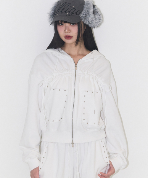 ILLIGO（イリゴ）の「フレイドストリングフードジップアップホワイト（パーカー・レディース・その他・SMALL/MEDIUM）」の7枚目の写真