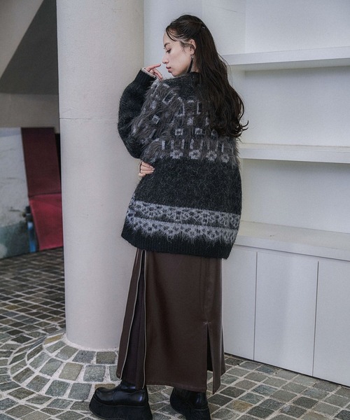 HARE(ハレ)の「フェイクレザーサイドジップナロースカート(HARE)(スカート・レディース・ブラック/ブラウン・FREE)」の8枚目の写真