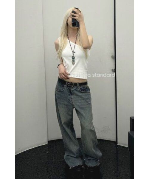 MUSINSA STANDARD WOMAN（ムシンサスタンダードウーマン）の「ウィメンズワンショルダータンクトップ[ホワイト]（Tシャツ/カットソー・レディース・その他・MEDIUM/LARGE/SMALL/X-SMALL）」の7枚目の写真