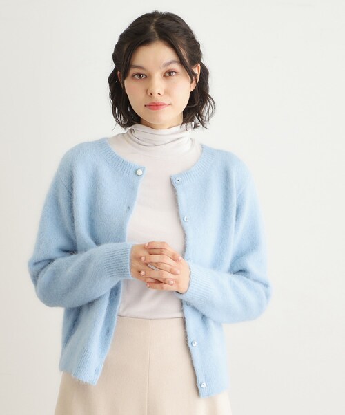 LAURA ASHLEY（ローラアシュレイ）の「【人気デザイン！アルパカ混／ビジュー付き】ニットカーディガン（カーディガン/ボレロ・レディース・サックスブルー/オフホワイト/ライトグレー/パープル/ネイビー・40/38）」の4枚目の写真