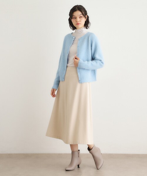 LAURA ASHLEY（ローラアシュレイ）の「【人気デザイン！アルパカ混／ビジュー付き】ニットカーディガン（カーディガン/ボレロ・レディース・サックスブルー/オフホワイト/ライトグレー/パープル/ネイビー・40/38）」の15枚目の写真