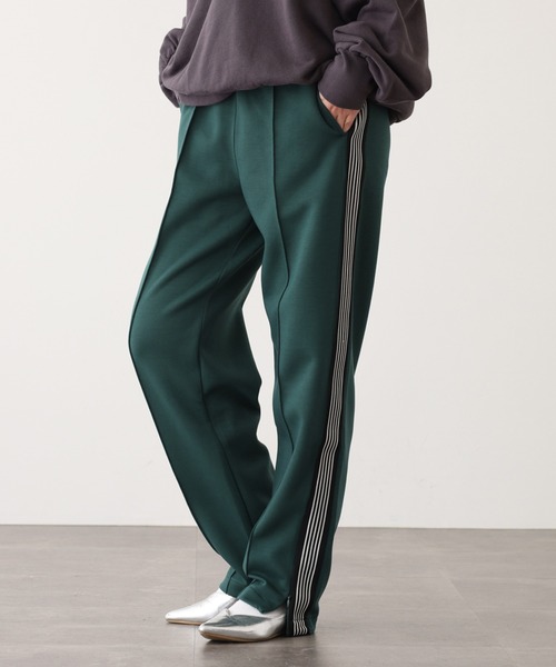 OMNES(オムネス)の「ダンボールニットライン入りトラックパンツ(その他パンツ・レディース・グリーン・L/M)」の12枚目の写真