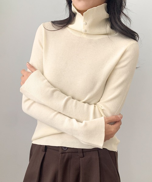 LOWO(ロワ)の「ハイネック ニット 長袖 トップス プルオーバー レディース 秋冬(ニット/セーター・レディース・ブラウン/ブラック/オフホワイト/グレー・FREE)」の7枚目の写真