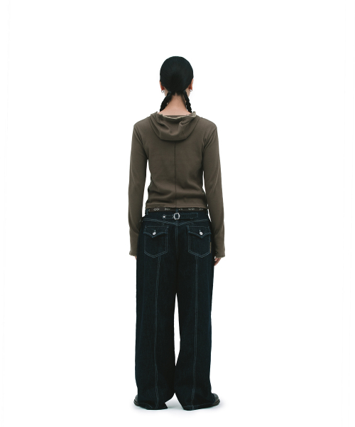 DEFGARMENTS（デフグラメンツ）の「WAFFLE HENLEY NECK HOODED [BROWN]（パーカー・レディース・その他・LARGE/SMALL）」の5枚目の写真