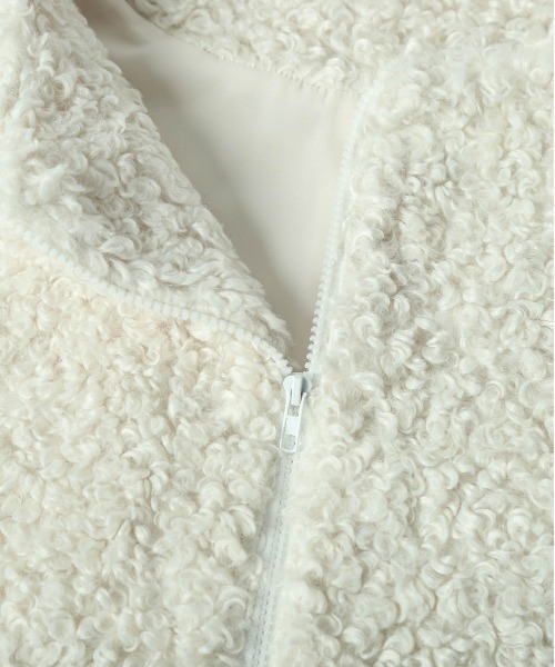AMELY(エミリー)の「プードルファー ノーカラージャケット(ノーカラージャケット・レディース・ブラック/ベージュ/ホワイト/ブラウン・フリー)」の22枚目の写真