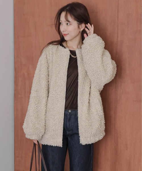 AMELY(エミリー)の「プードルファー ノーカラージャケット(ノーカラージャケット・レディース・ブラック/ベージュ/ホワイト/ブラウン・フリー)」の16枚目の写真